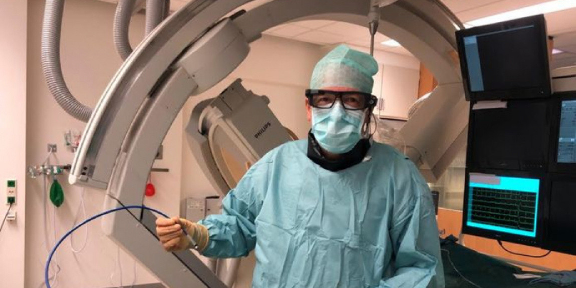 Cardioloog Boersma plaatst kleinste draadloze pacemaker ter wereld | St ...